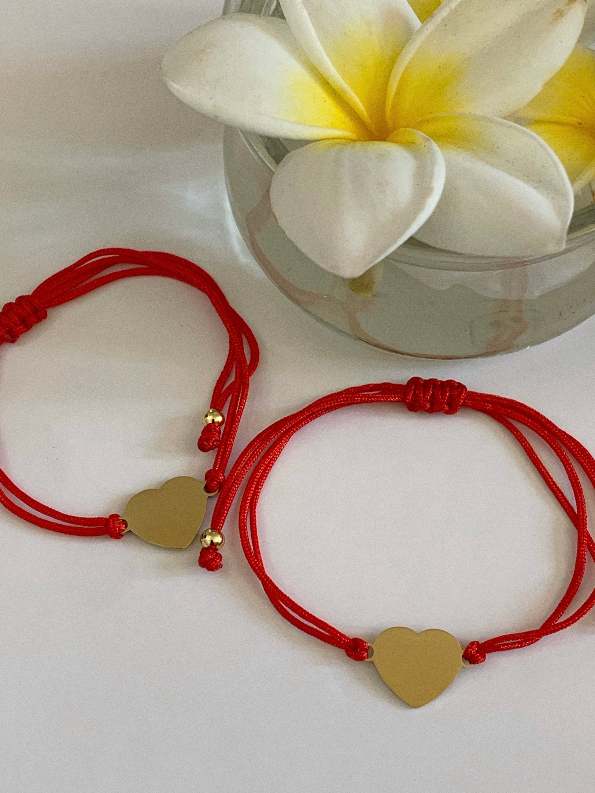 Pulsera hilo rojo - Hey.Vortex