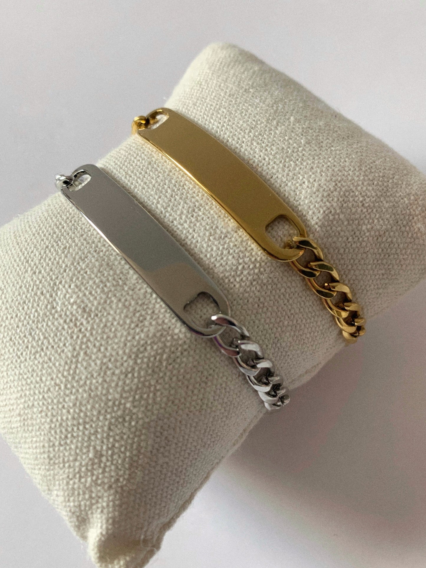 Pulsera cadena cubana - Hey.Vortex