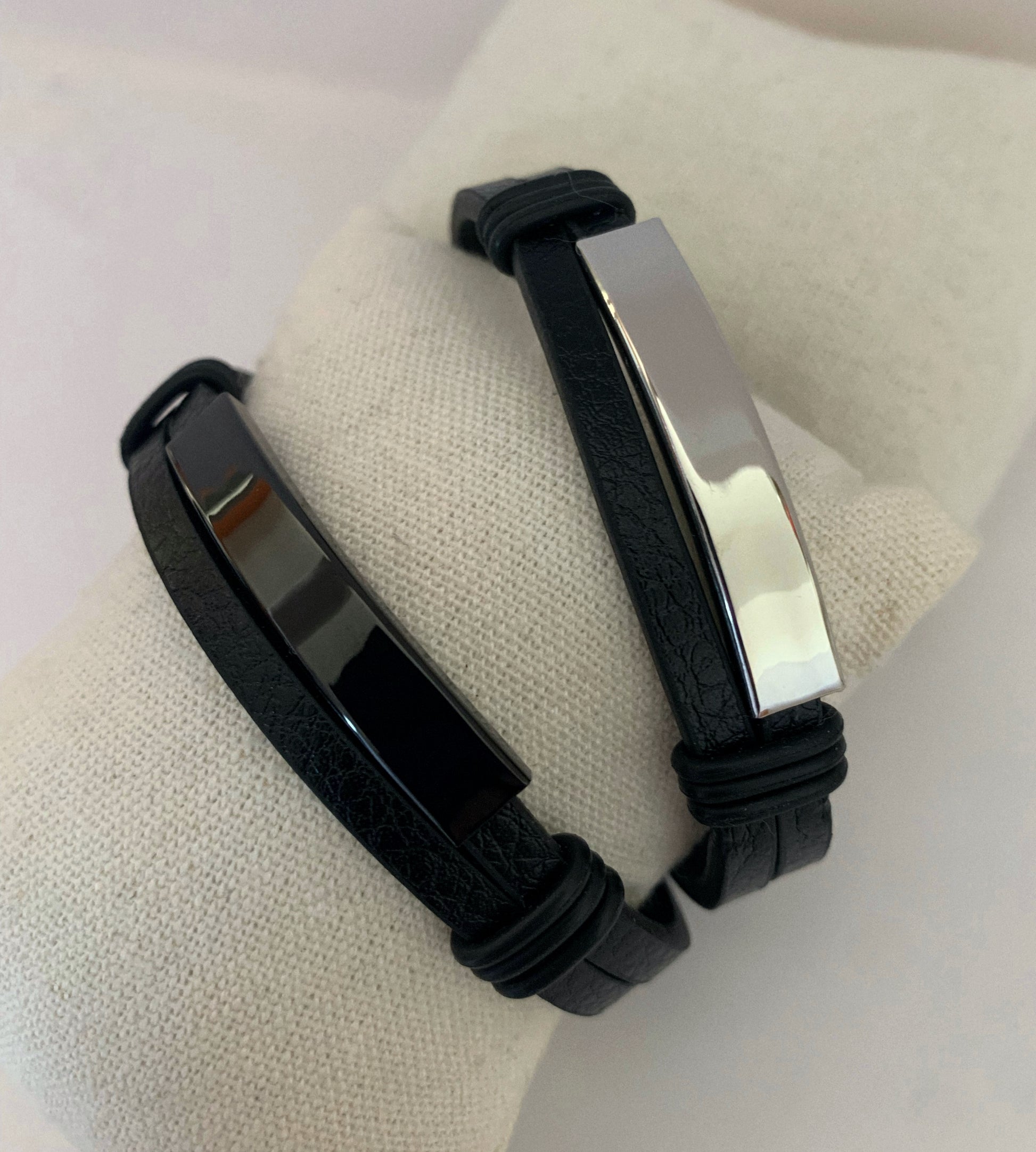 Pulsera cuero doble - Hey.Vortex