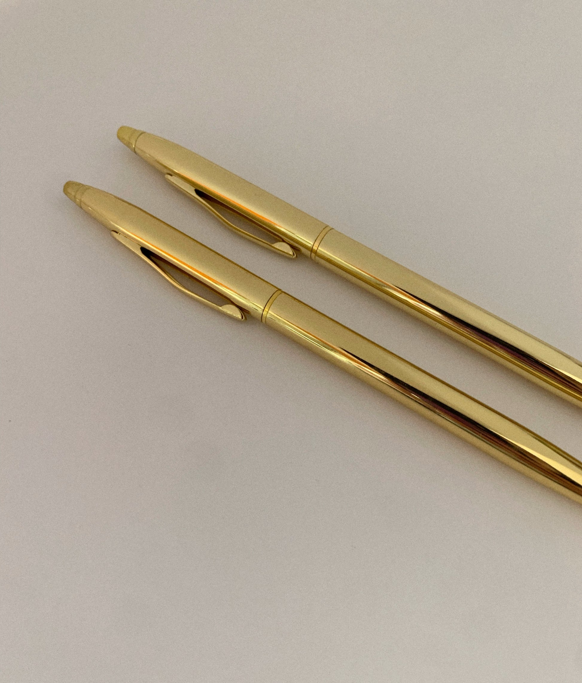 Bolígrafo dorado - Hey.Vortex