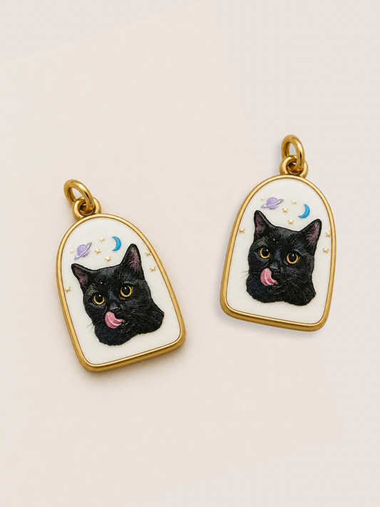 Salem charm