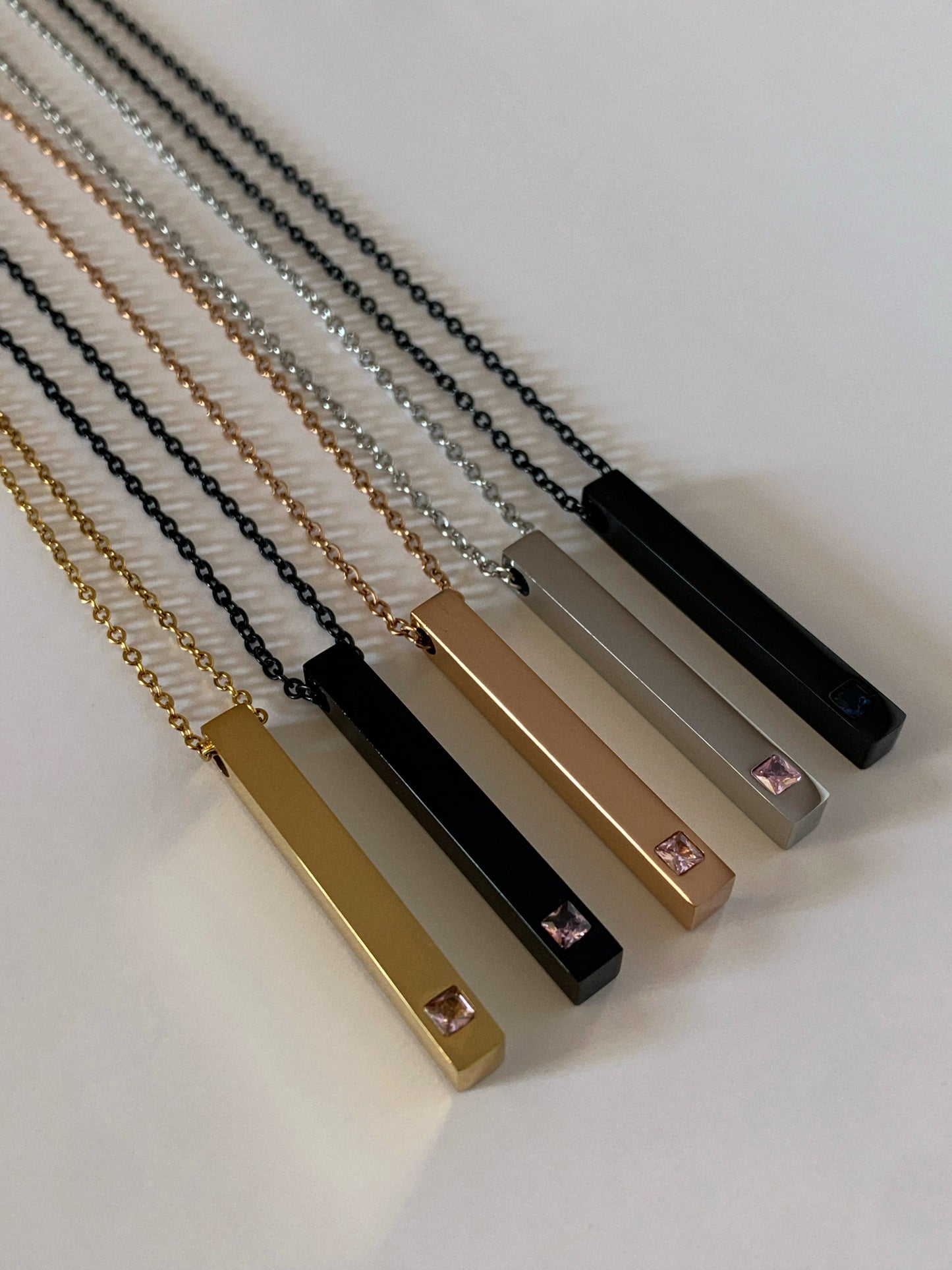 Collar barra zircón - Hey.Vortex